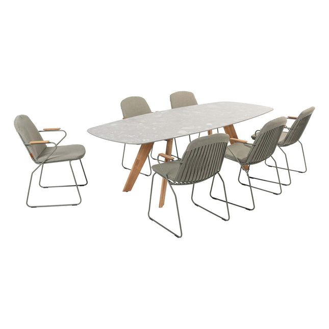 4 Seasons Outdoor Veneto dining olive + Montana tafel barrel teak onderstel met keramiek terrazzo 240 cm