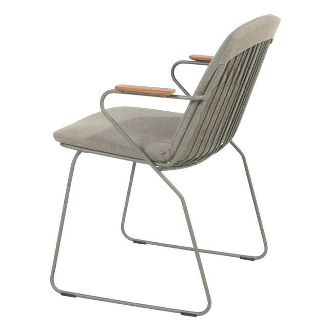 4 Seasons Outdoor Veneto dining olive + Taste 4SO Prado teak tafel ovaal 240 cm