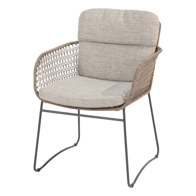 4 Seasons Outdoor Aprilla dining pure (4 st.) + Taste 4SO Prado teak tafel Ø 130 cm