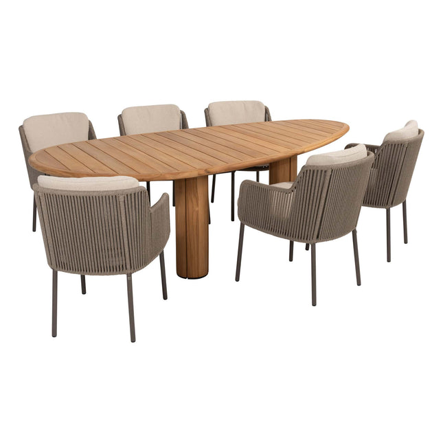 4 Seasons Outdoor Bernini dining stoel + Taste 4SO Corsica tafel kiezel-vorm teak 240 cm