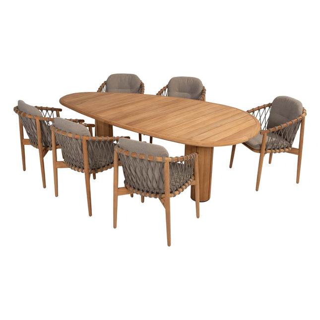 4 Seasons Outdoor Nora dining stoel + Taste 4SO Corsica tafel kiezel-vorm teak 240 cm