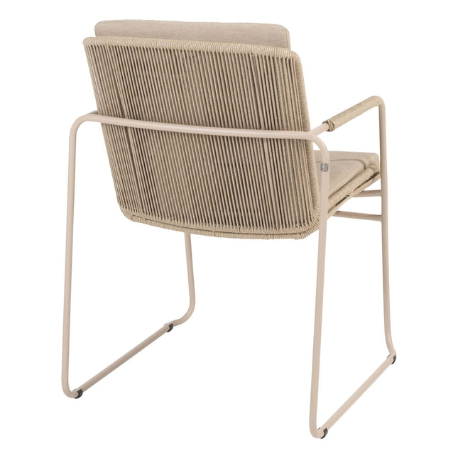 Taste 4SO Parma stapelbare dining latte + Prado teak tafel 160 Ø cm