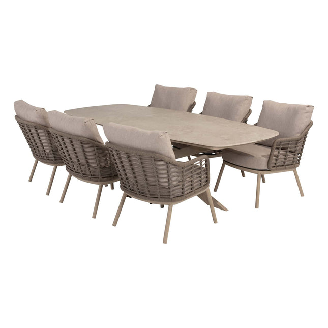 Taste 4SO Puglia low dining stoel + 4 Seasons Outdoor Nevada low dining tafel barrel 250 cm latte