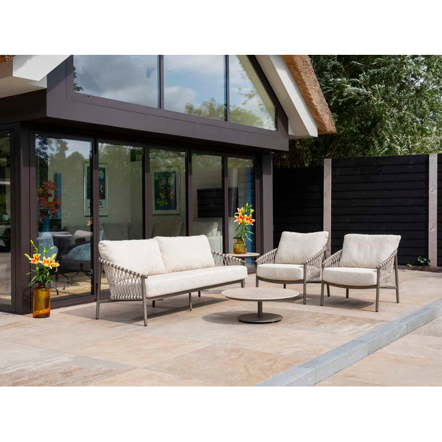 4 Seasons Outdoor Allora loungeset + Sofie salontafels terre