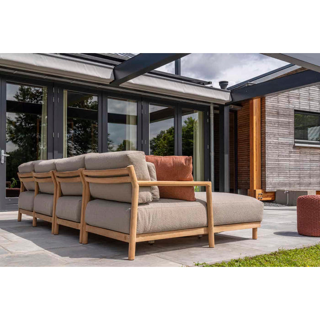 4 Seasons Outdoor Marie chaise lounge bank + Finn salontafel keramiek 63 Ø cm