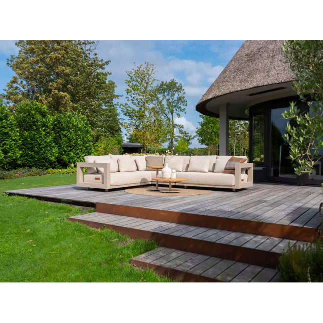 4 Seasons Outdoor Metropolitan loungeset latte + Volta salontafels latte