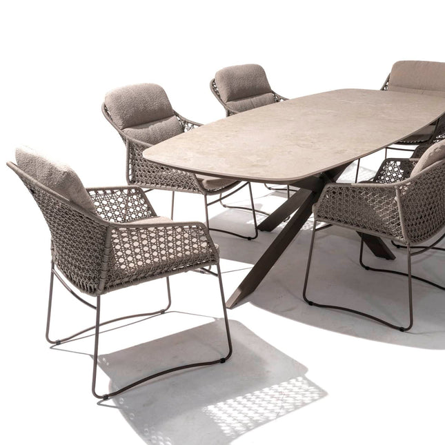 4 Seasons Outdoor Moretti high back dining stoel + Taste 4SO Prado tafel met keramisch tafelblad barrel terre 240 cm