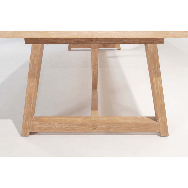 4 Seasons Outdoor Como dining + Taste 4SO Noah brushed teak tafel 260 cm