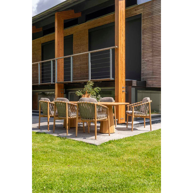 4 Seasons Outdoor Nora dining stoel + Taste 4SO Prado teak tafel 130 Ø cm teak onderstel