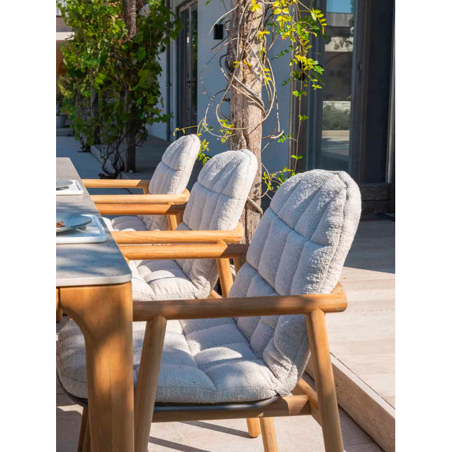 4 Seasons Outdoor Samos dining stoel + Taste 4SO Prado teak tafel 130 Ø cm