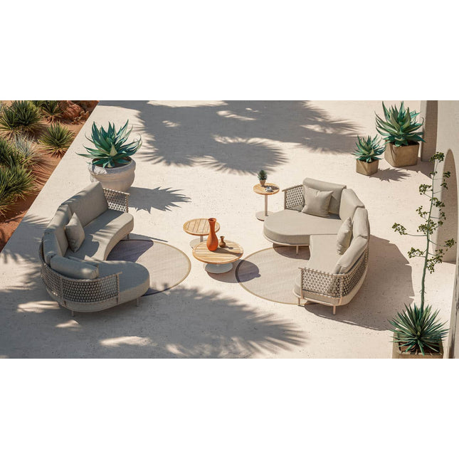 4 Seasons Outdoor Sardinia chaise lounge bank + Taste 4SO Albano lounge stoel + Verdi salontafel 73 Ø cm