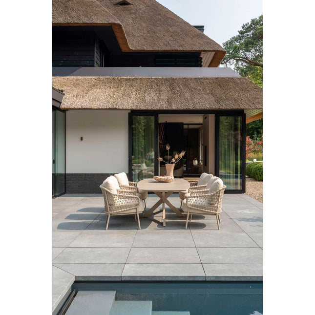 4 Seasons Outdoor Tuinset Sardinia low dining stoel + Nevada low dining tafel barrel-vorm 250 cm latte