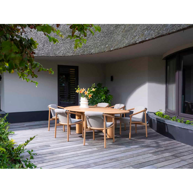4 Seasons Outdoor Tess dining + Taste 4SO Liam eettafel teak 180 x 100 cm
