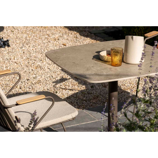 4 Seasons Outdoor Vermont eettafel met keramisch tafelblad, terre 75 x 75 cm.