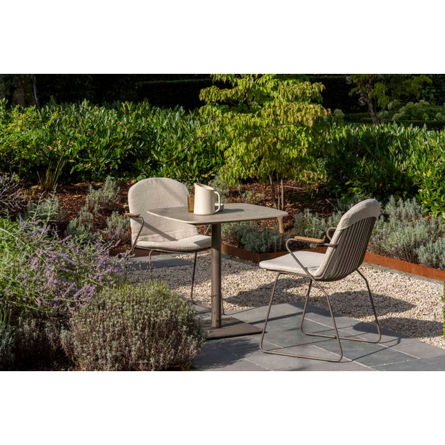 4 Seasons Outdoor Vermont eettafel met keramisch tafelblad, terre 75 x 75 cm.