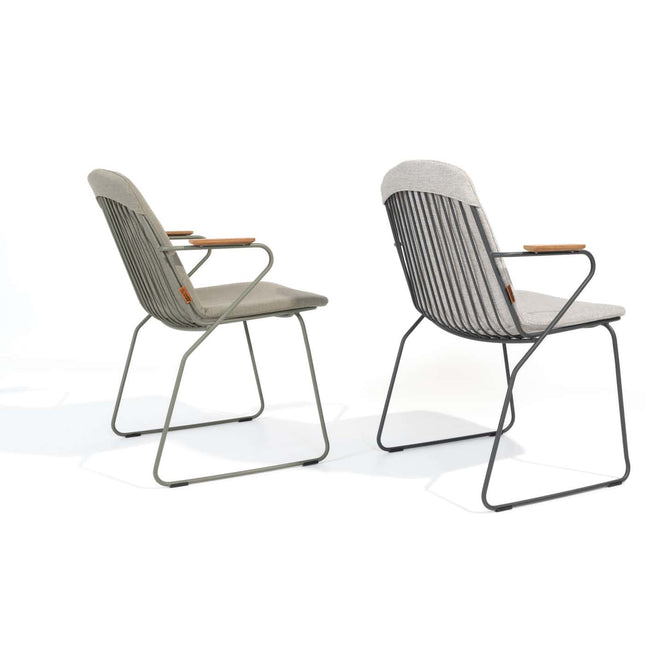 4 Seasons Outdoor Veneto dining antraciet + Taste 4SO Prado teak tafel 160 Ø cm + lazy susan