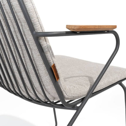 4 Seasons Outdoor Veneto dining antraciet + Montana tafel barrel keramiek terrazzo 240 x 103 cm