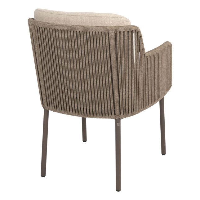 4 Seasons Outdoor Bernini dining stoel + Taste 4SO Corsica tafel kiezel-vorm teak 240 cm