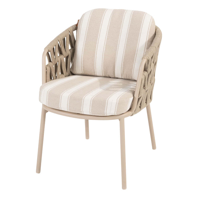 Beverly dining stoel latte met kussens - voorkant