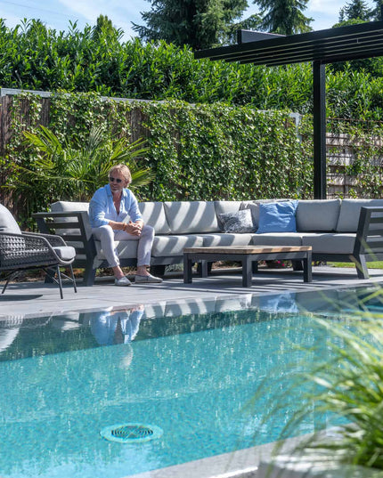 4 Seasons Outdoor Meteoro loungeset + center + Capitol salontafel 90 x 90 cm