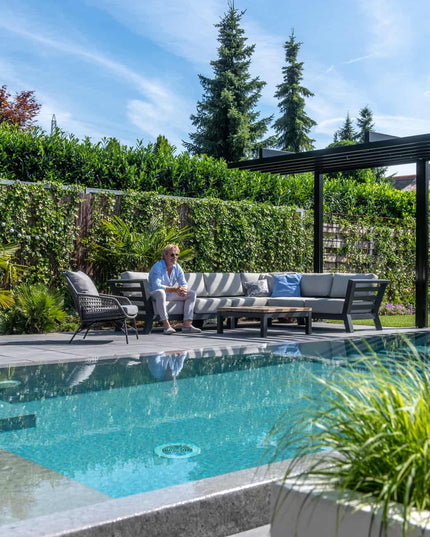 4 Seasons Outdoor Meteoro loungeset + center + Capitol salontafel 90 x 90 cm