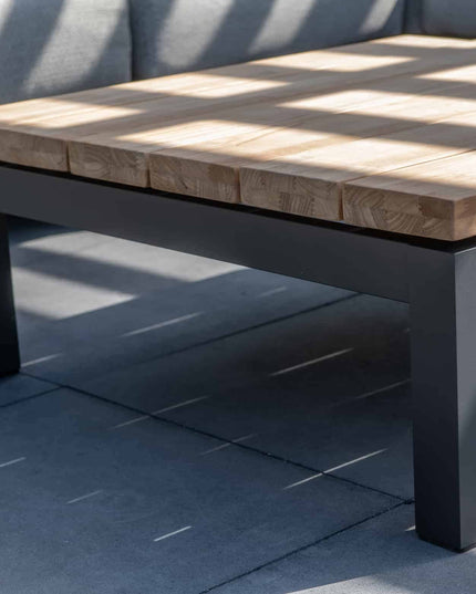 4 Seasons Outdoor Meteoro loungeset + center + Capitol salontafel 90 x 90 cm