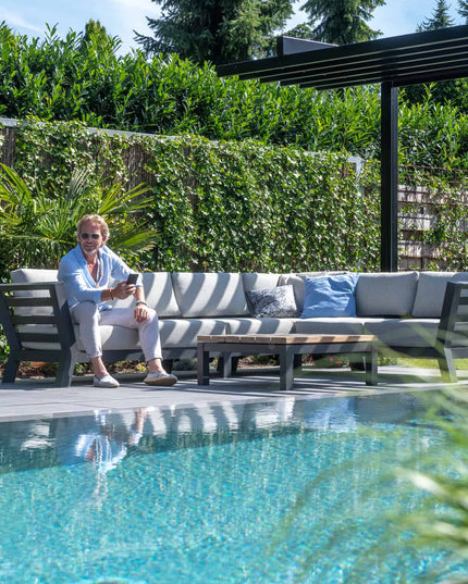 4 Seasons Outdoor Meteoro loungeset + center + Capitol salontafel 90 x 90 cm