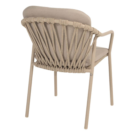 Taste 4SO Manitoba stapelbare dining stoel latte + Prado tafel met keramisch tafelblad barrel latte 240 cm