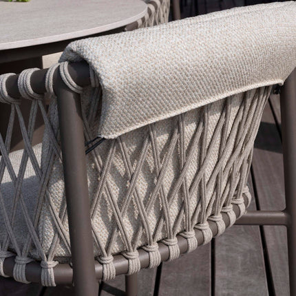 4 Seasons Outdoor Allora dining stoel terre + Taste 4SO Capri tafel barrel-vorm teak 240 cm