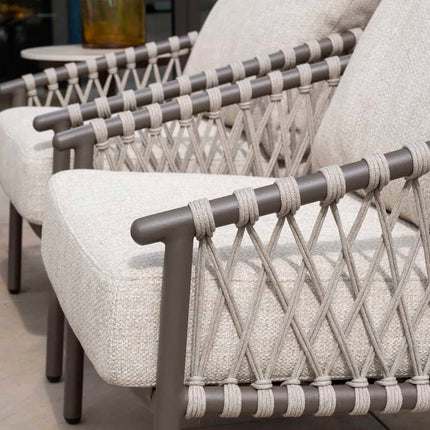 4 Seasons Outdoor Allora loungeset + Sofie salontafels terre