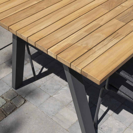 4 Seasons Outdoor Veneto dining antraciet + Taste 4SO Ambassador teak tafel 240 x 100 cm