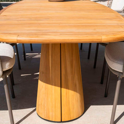 4 Seasons Outdoor Bernini dining stoel + Taste 4SO Capri tafel barrel-vorm teak 240 cm