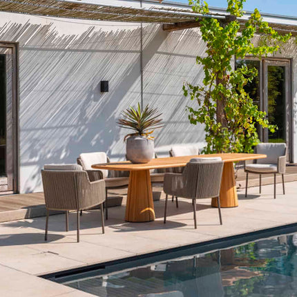 4 Seasons Outdoor Bernini dining stoel + Taste 4SO Capri tafel barrel-vorm teak 280 cm