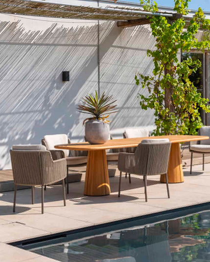 4 Seasons Outdoor Bernini dining stoel + Taste 4SO Capri tafel barrel-vorm teak 280 cm