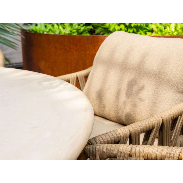 4 Seasons Outdoor Biarritz low dining set Amber + Hampton low dining tafel 160 Ø cm - Image 4