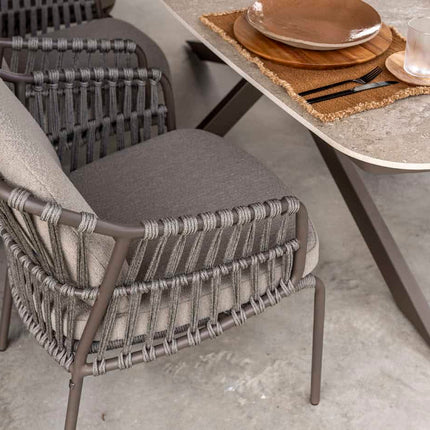 4 Seasons Outdoor Capalbio dining stoel + Taste 4SO Prado teak tafel 160 Ø cm terre onderstel + Lazy susan draaiplateau