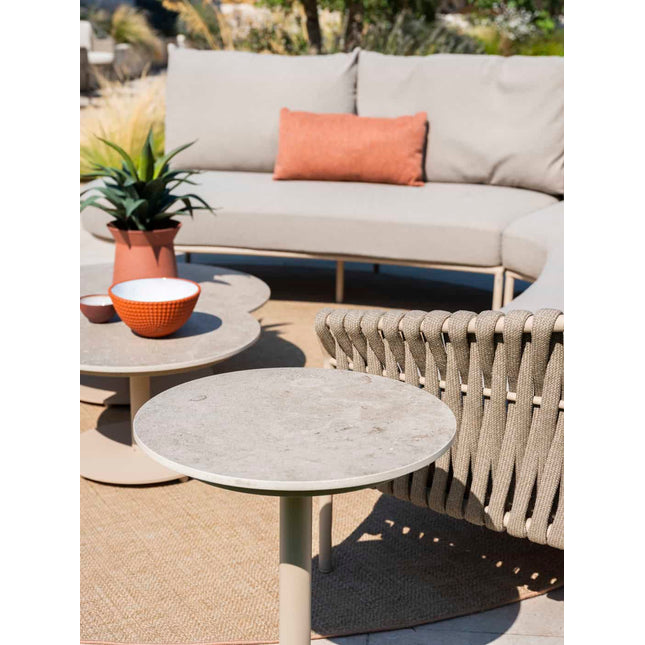 4 Seasons Outdoor Boaz bijzettafel met keramisch tafelblad, centrale poot latte 45 cm. Ø (H 55)