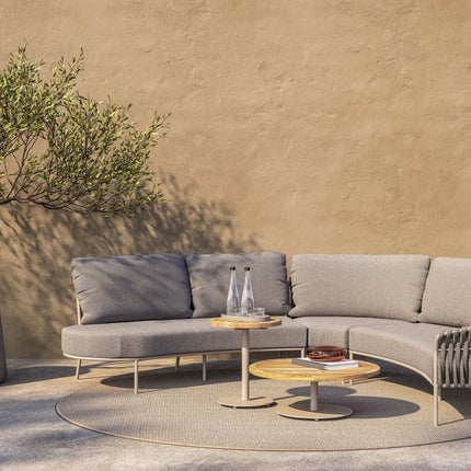 4 Seasons Outdoor Comino loungebank + Volta bijzettafel 45 Ø cm latte