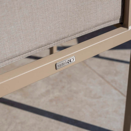 Taste 4SO Cortina dining + Prado teak tafel 160 Ø cm latte onderstel