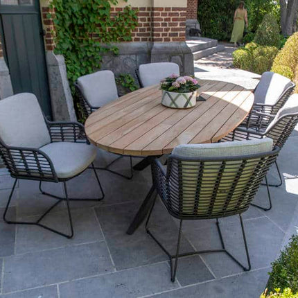 4 Seasons Outdoor Fabrice dining antraciet + Taste 4SO Prado teak tafel ellips 240 cm