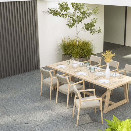 4 Seasons Outdoor Julia dining + Taste 4SO Noah brushed teak tafel 260 cm