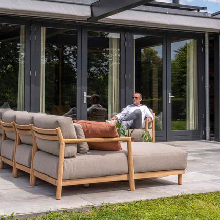 4 Seasons Outdoor Marie chaise lounge bank + center + loungestoel + Finn salontafels teakhout*