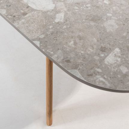 4 Seasons Outdoor Eros dining + Montana tafel barrel keramiek terrazzo 240 cm teak onderstel