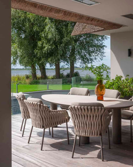 4 Seasons Outdoor Montera dining + Arizona tafel keramisch blad kiezel-vorm