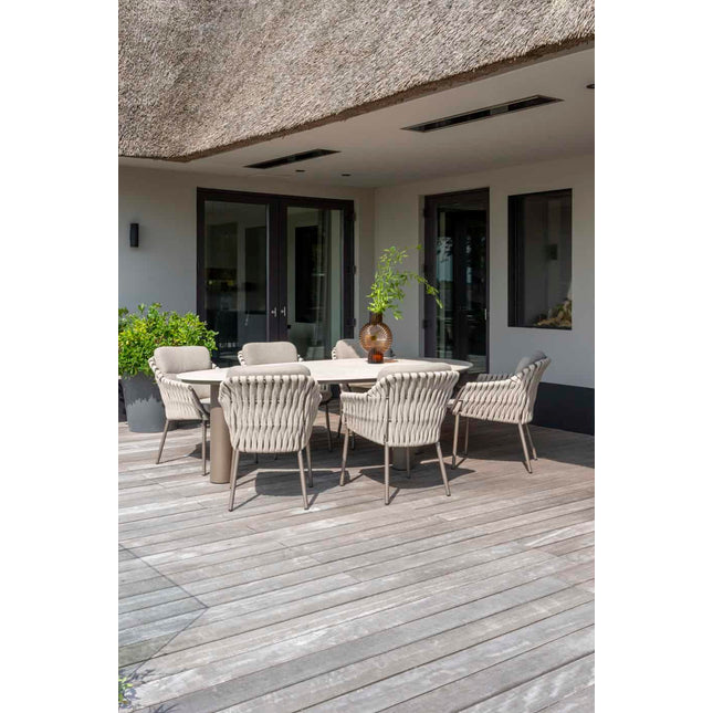4 Seasons Outdoor Montera dining + Arizona tafel keramisch blad kiezel-vorm