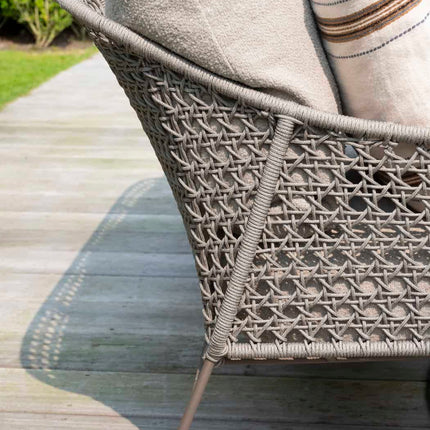 4 Seasons Outdoor Moretti loungeset + Volta salontafels terre