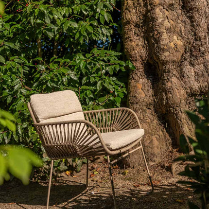 4 Seasons Outdoor Murcia dining latte + Montana tafel barrel keramiek terrazzo 240 cm teak onderstel