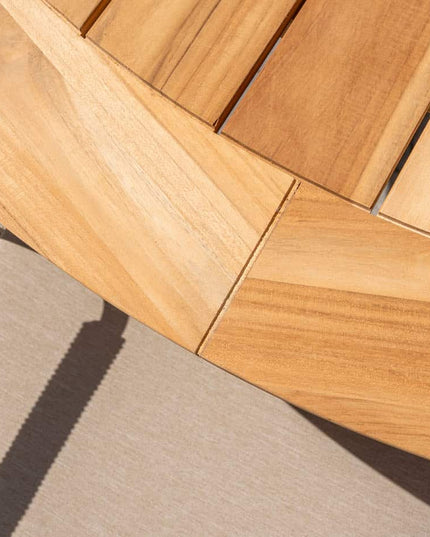 Taste 4SO Parma stapelbare dining + Prado teak tafel 160 Ø cm