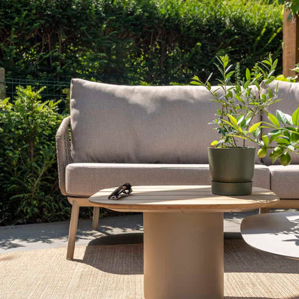 Taste 4SO Puglia loungeset 3-zits loungebank + 2x lounge stoel + Demi set van 2 salontafels latte
