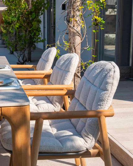 4 Seasons Outdoor Samos dining stoel + Taste 4SO Corsica tafel kiezel-vorm teak 240 cm